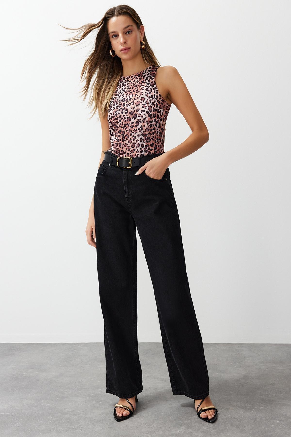 White Patterned Halter Neck Body, Light brown, medium