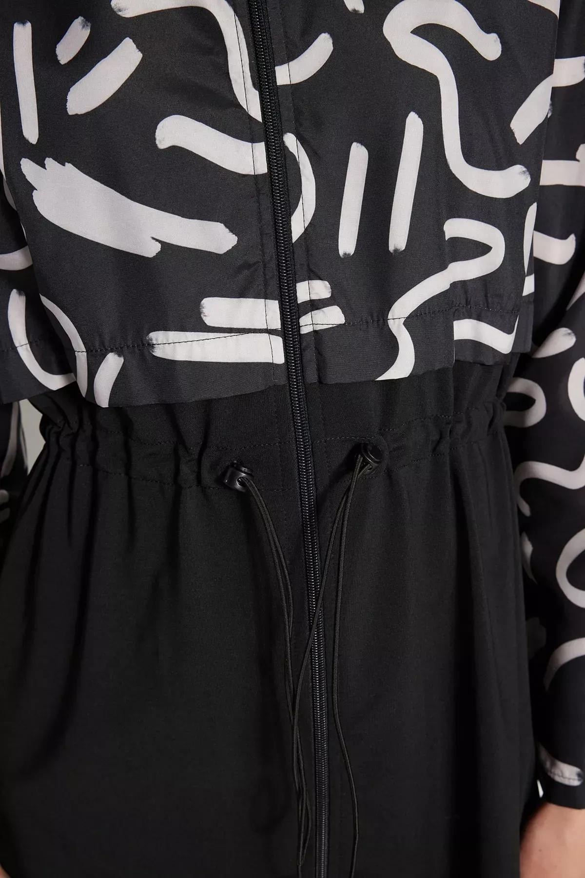 Black Fully Covered Patterned Swimsuit, Set Of 4, Black, large image number 2