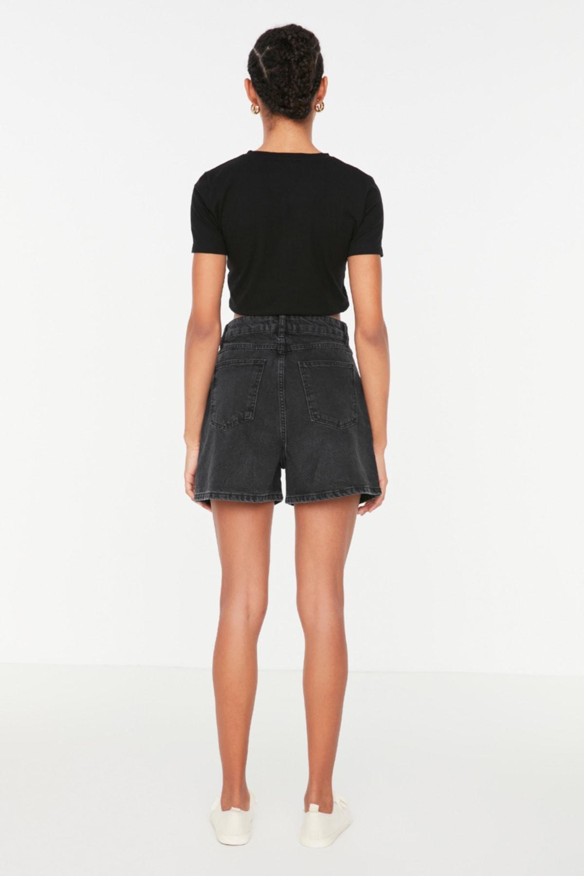 Black Pleated High Waist Shorts, , large image number 6