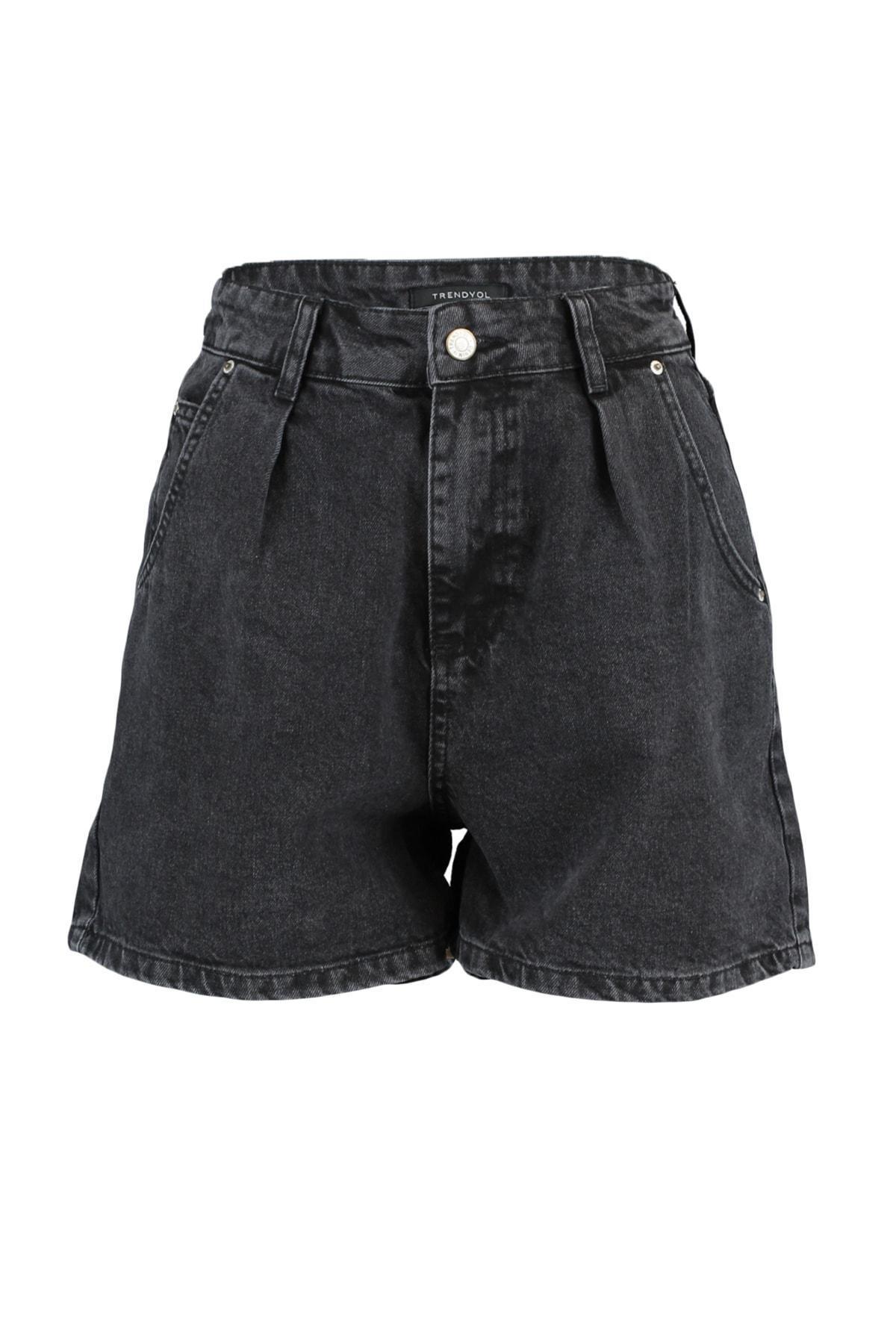 Black Pleated High Waist Shorts, , large image number 7