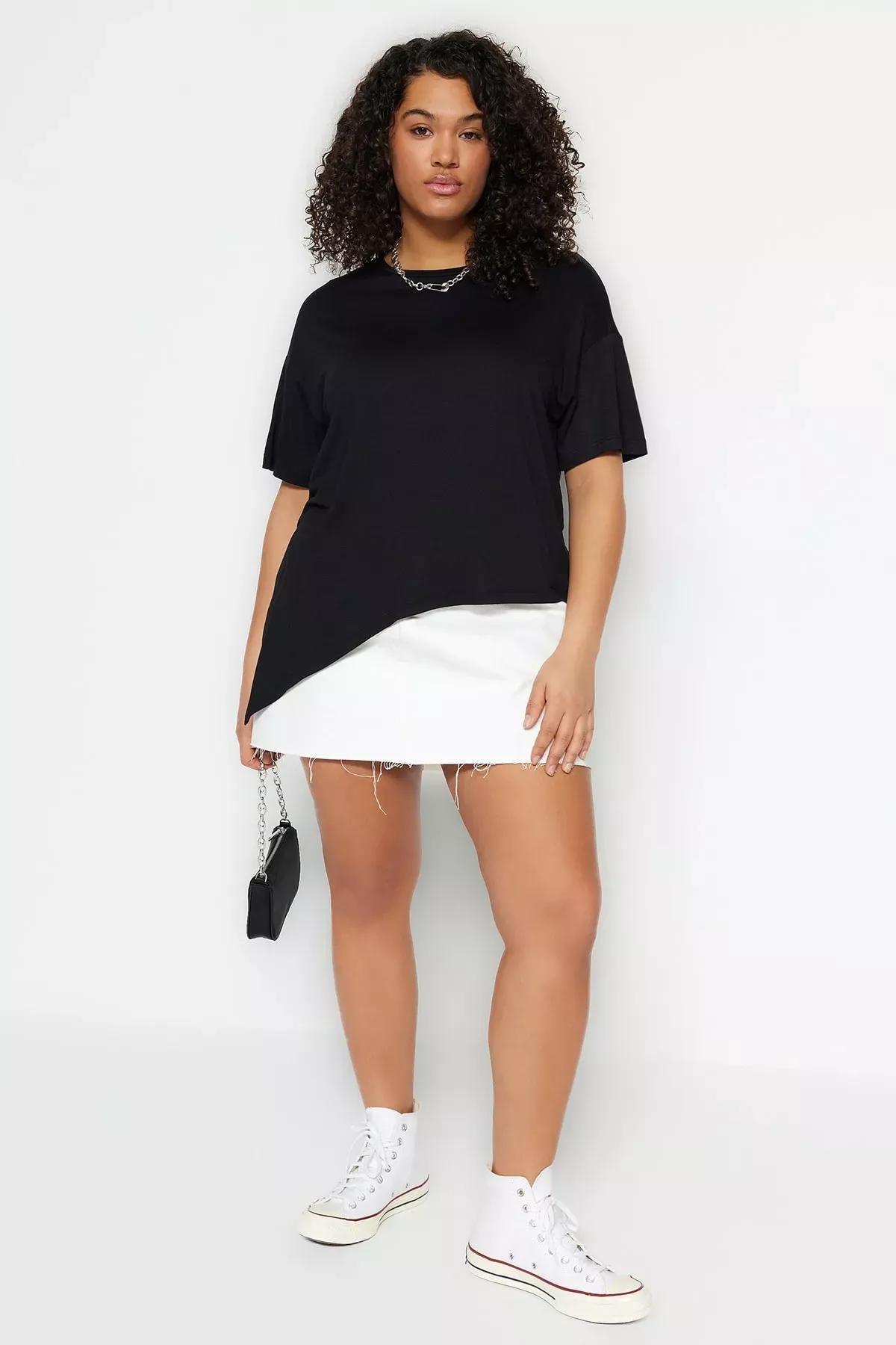 بلوزة بفتحة رقبة مستديرة للمقاسات الكبيرة، أسود, Black, large image number 3