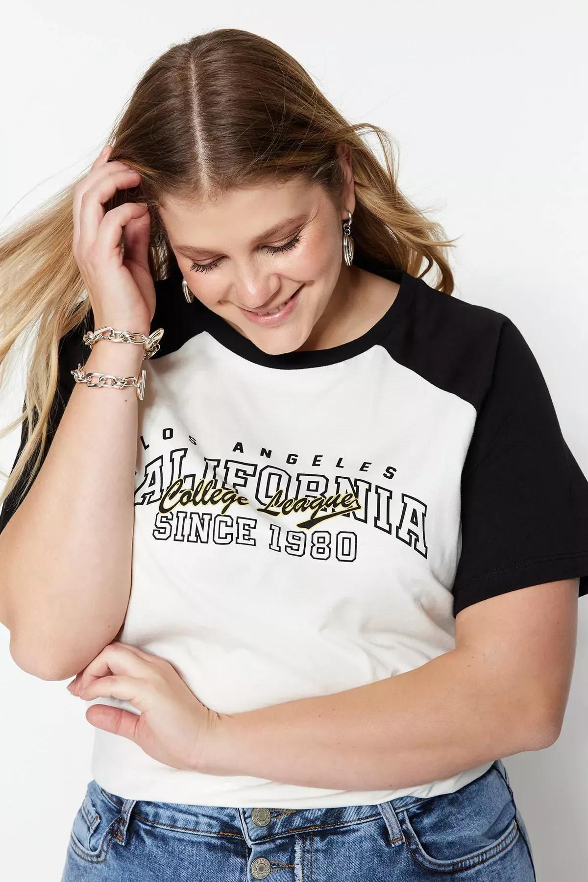 تيشيرت مزين بطبعة للمقاسات الكبيرة، أبيض, Ecru, medium