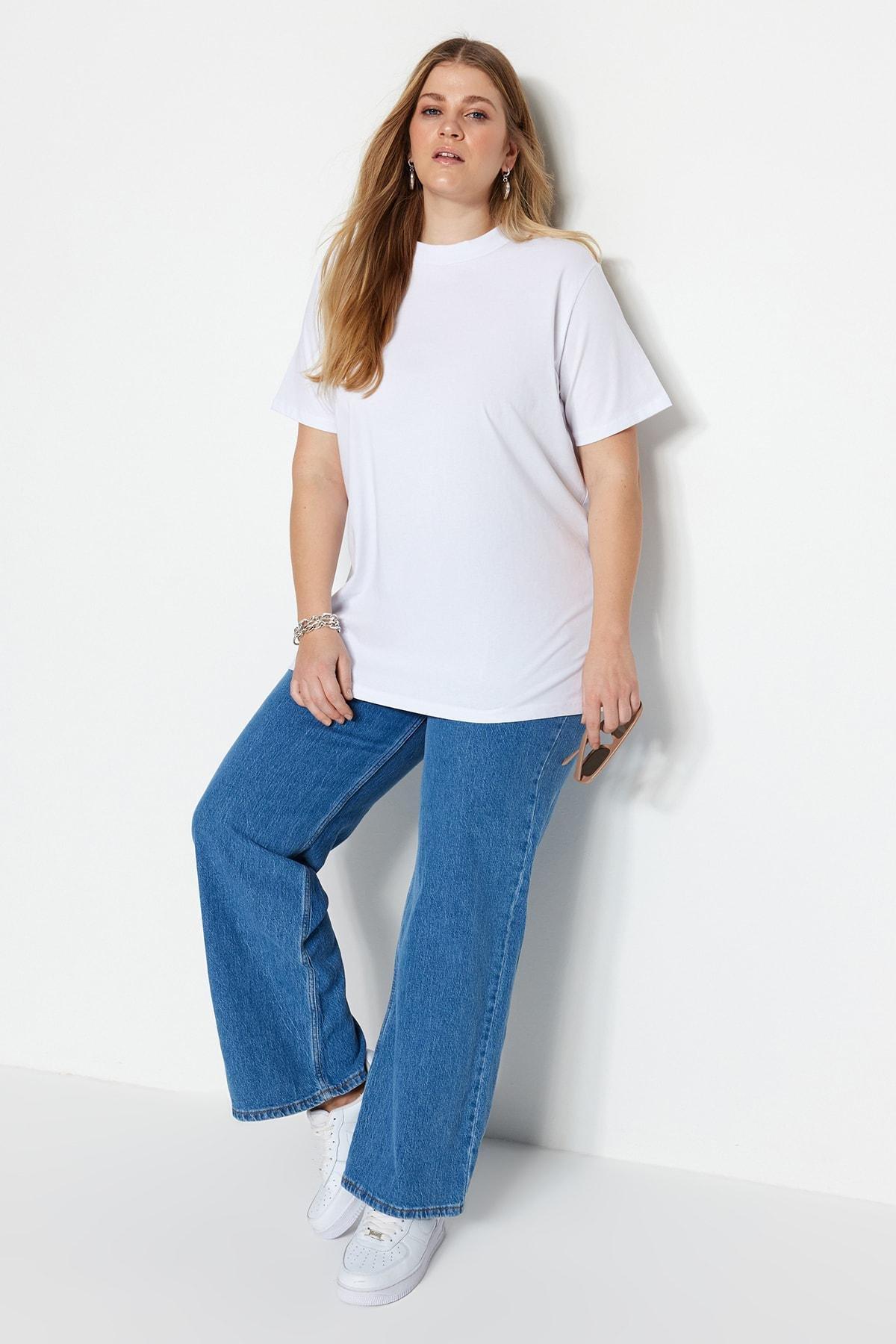 White Crew Neck Plus Size T-Shirt, , large image number 1