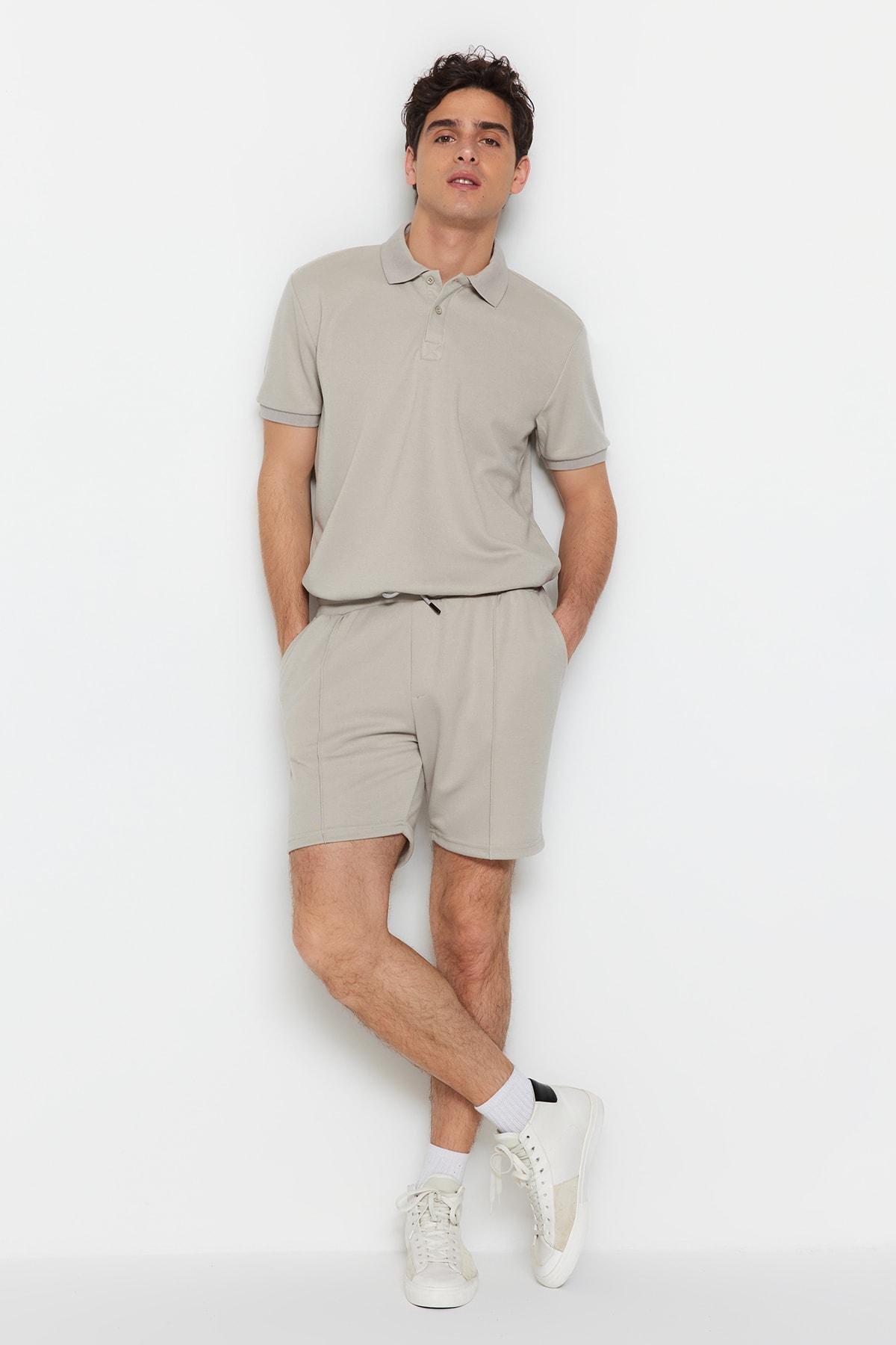 Gray Straight Mid Waist Shorts, , large image number 3