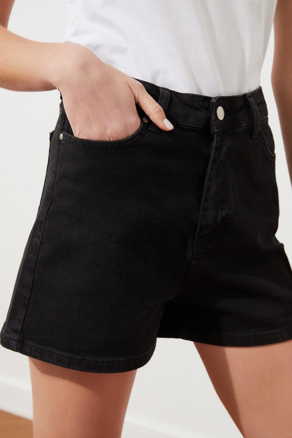 Black High Waist Shorts, , large image number 2