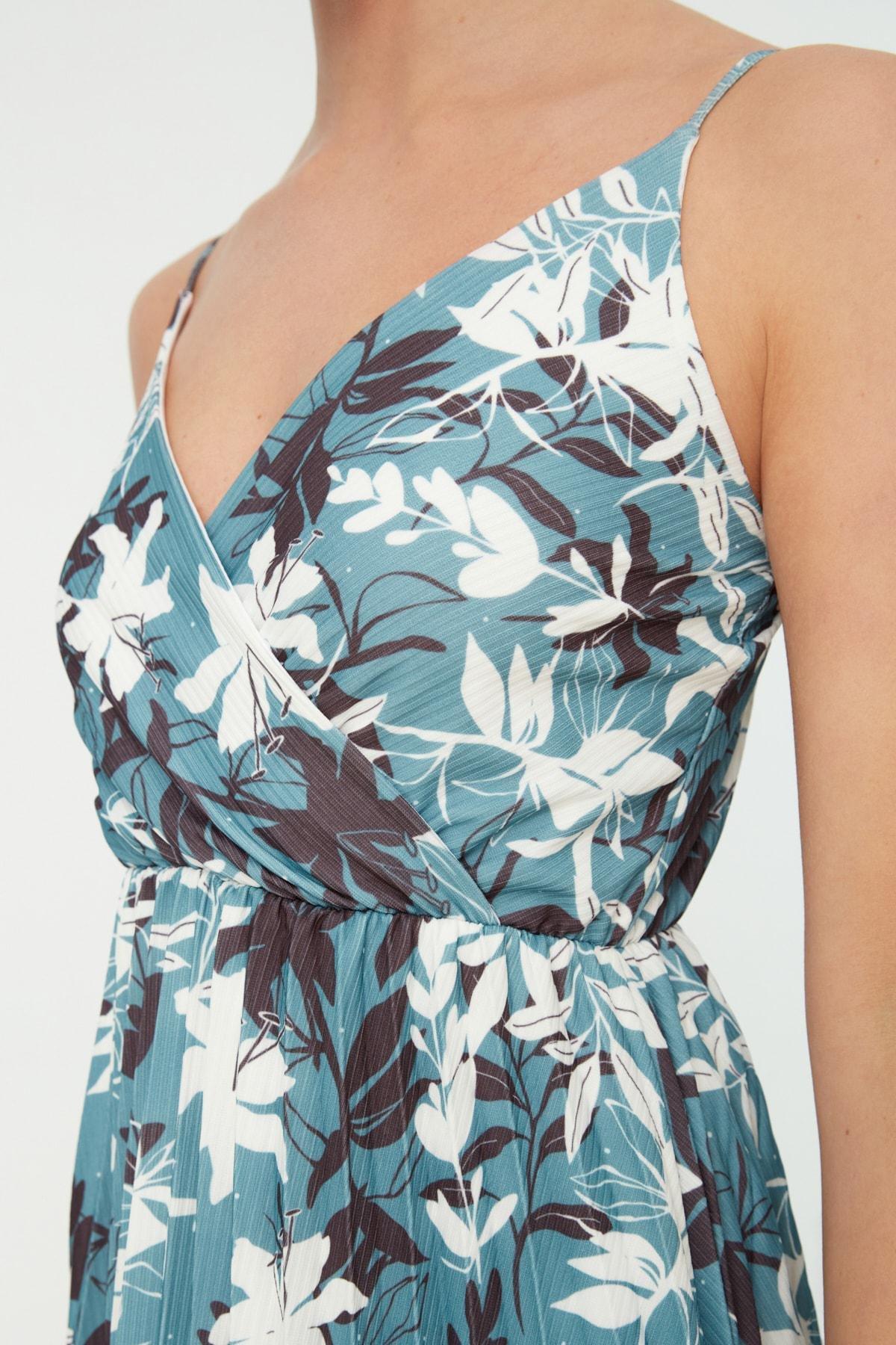 Green Pleated Midi Dress, , large image number 6