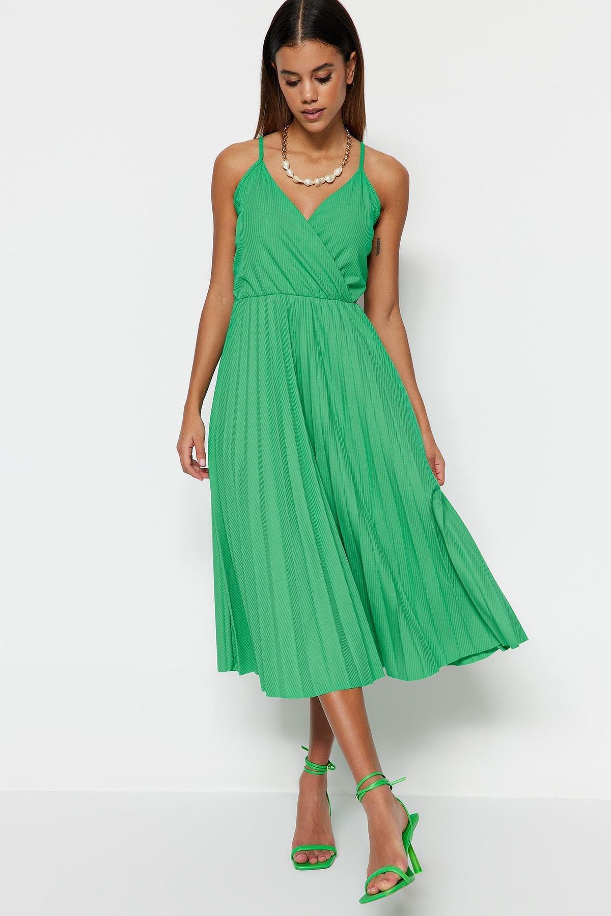 Green Pleated Midi Dress, , large image number 9