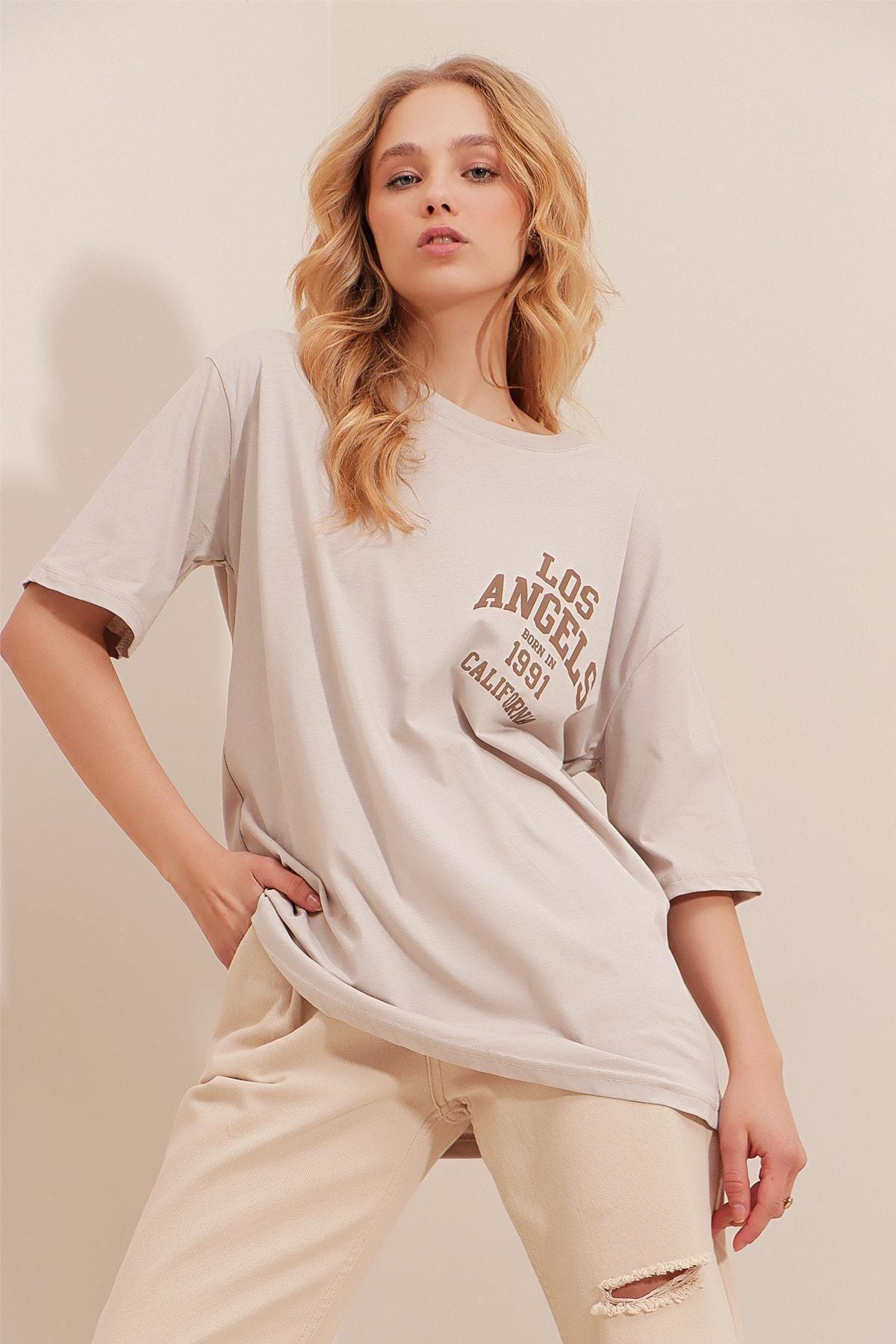 Alacati - Beige Graphic Crew Neck Oversize T-Shirt