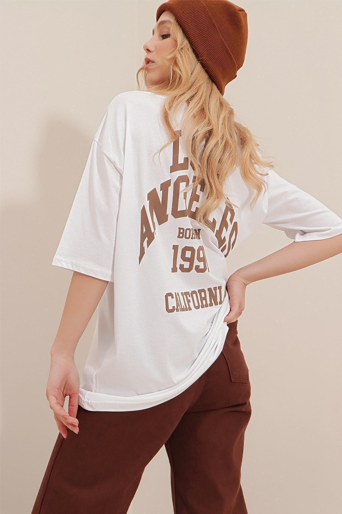 White Graphic Crew Neck T-Shirt, , medium