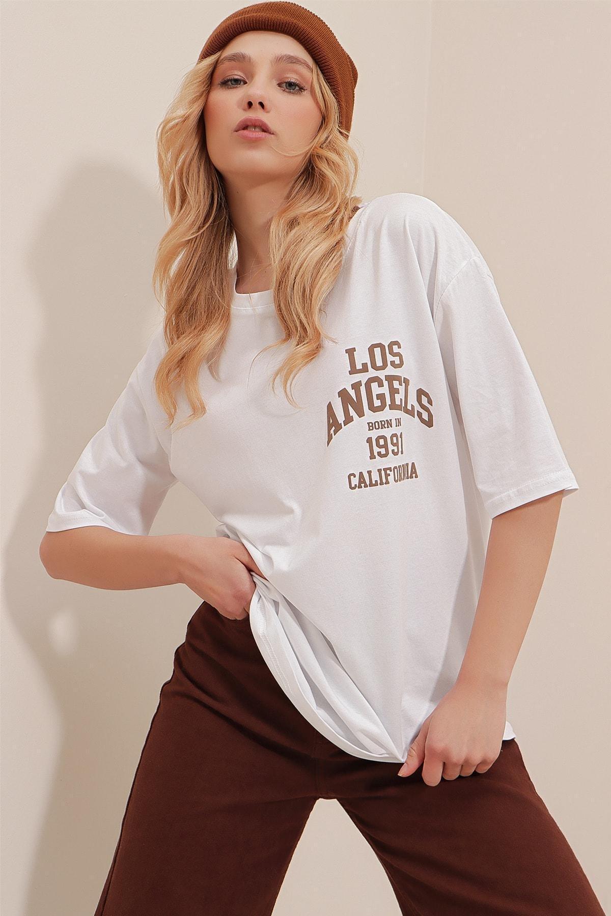 White Graphic Crew Neck Oversize T-Shirt, , large image number 2