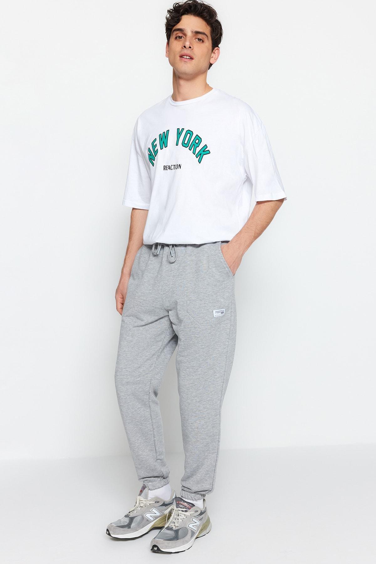 Trendyol - Gray Relaxed Sweatpants