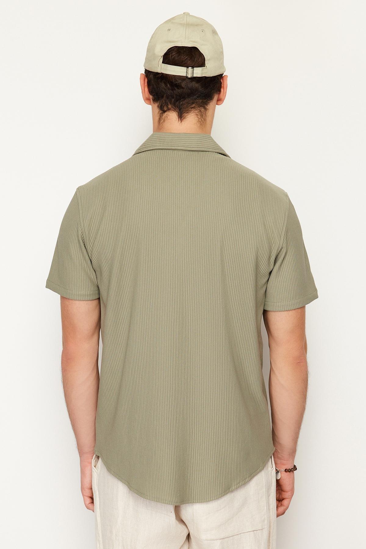 Green Short Sleeve Collared Shirt, , large image number 3