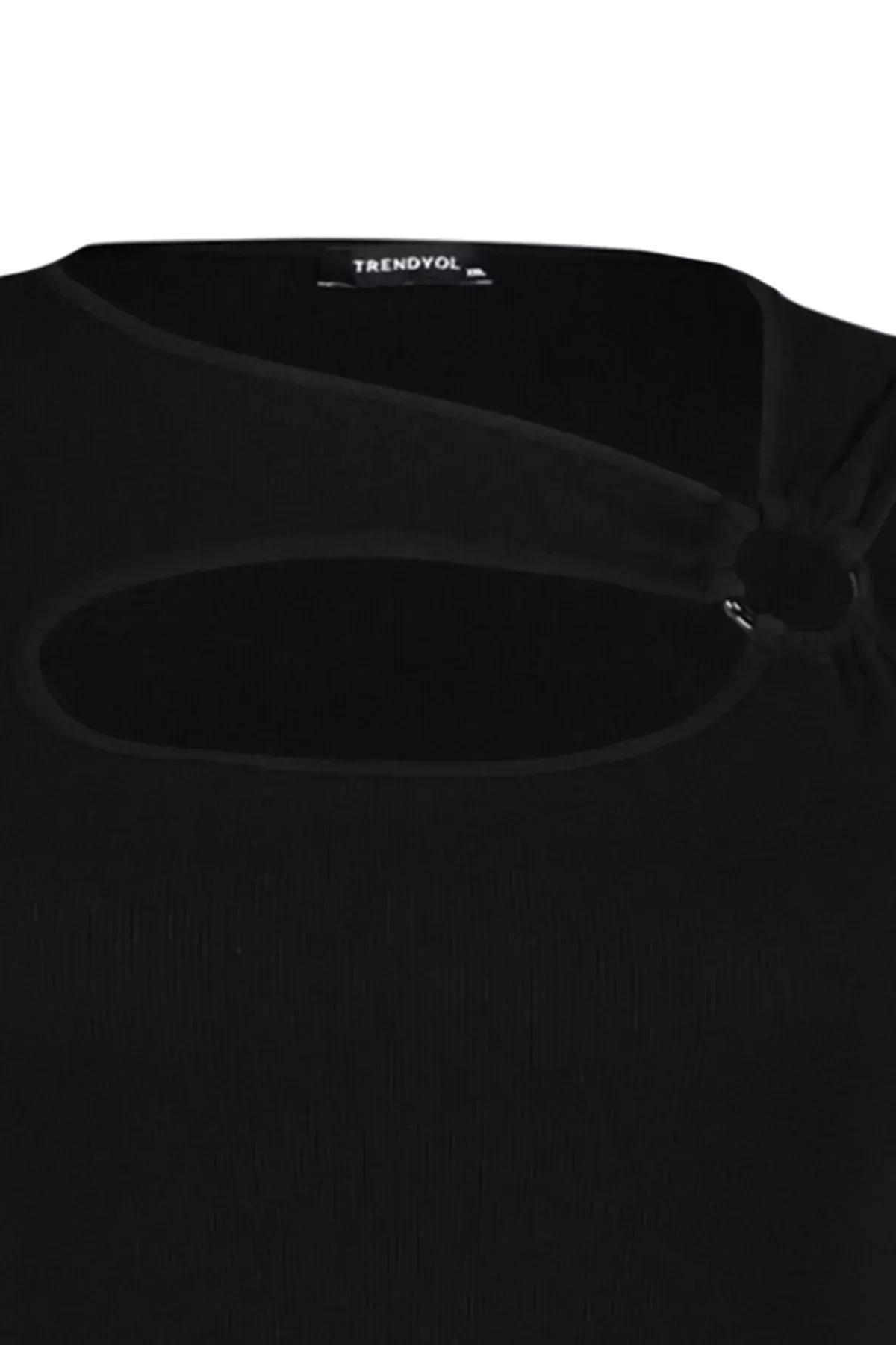 Black Fitted Plus Size Blouse, , large image number 7