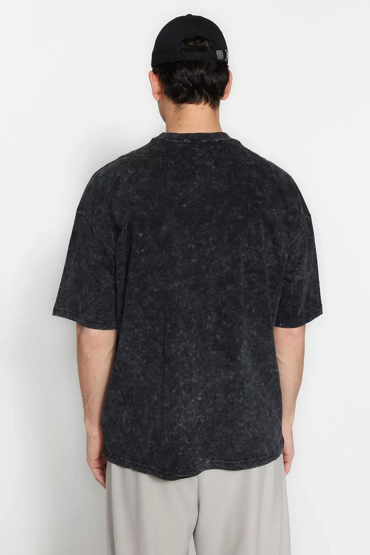 Black Crew Neck Oversize T-Shirt, , large image number 3