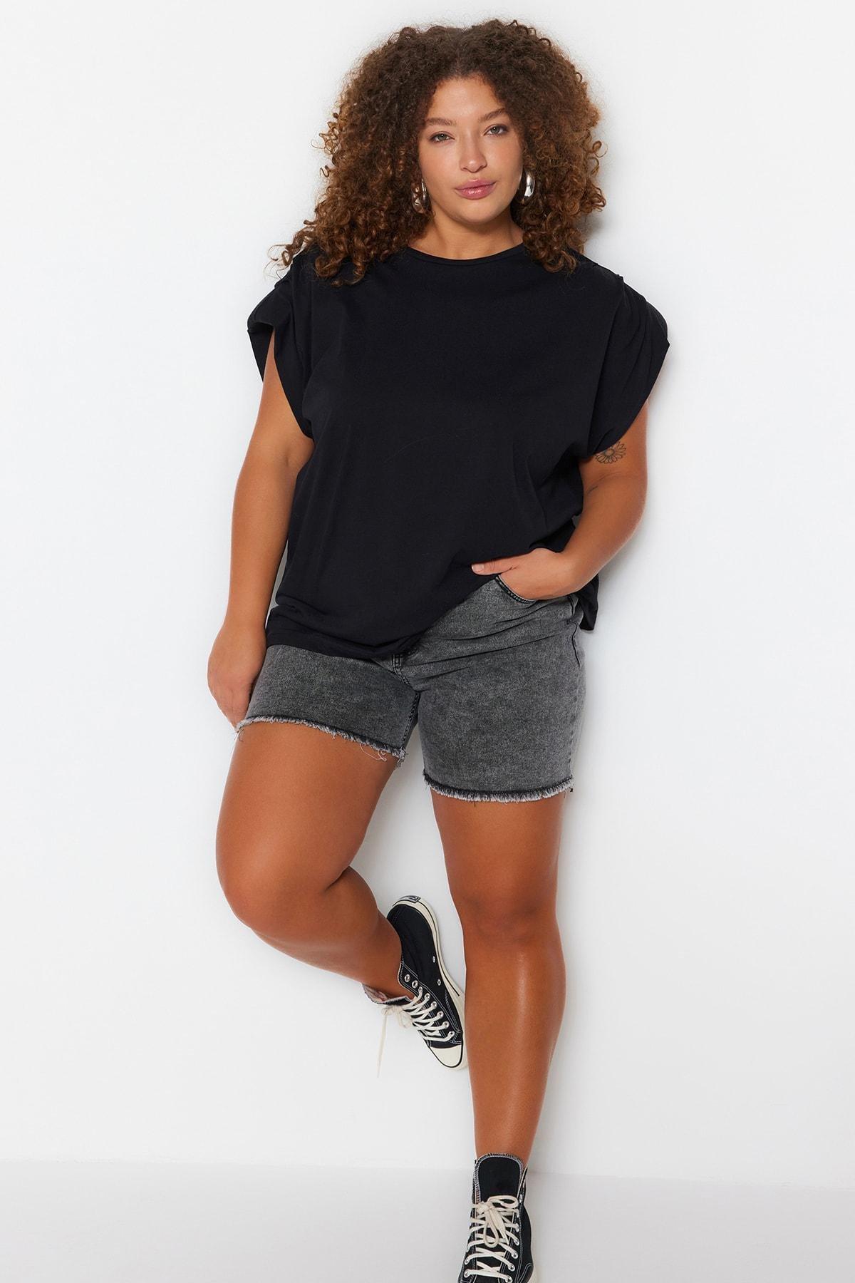 Black Crew Neck Plus Size Blouse, , large image number 1