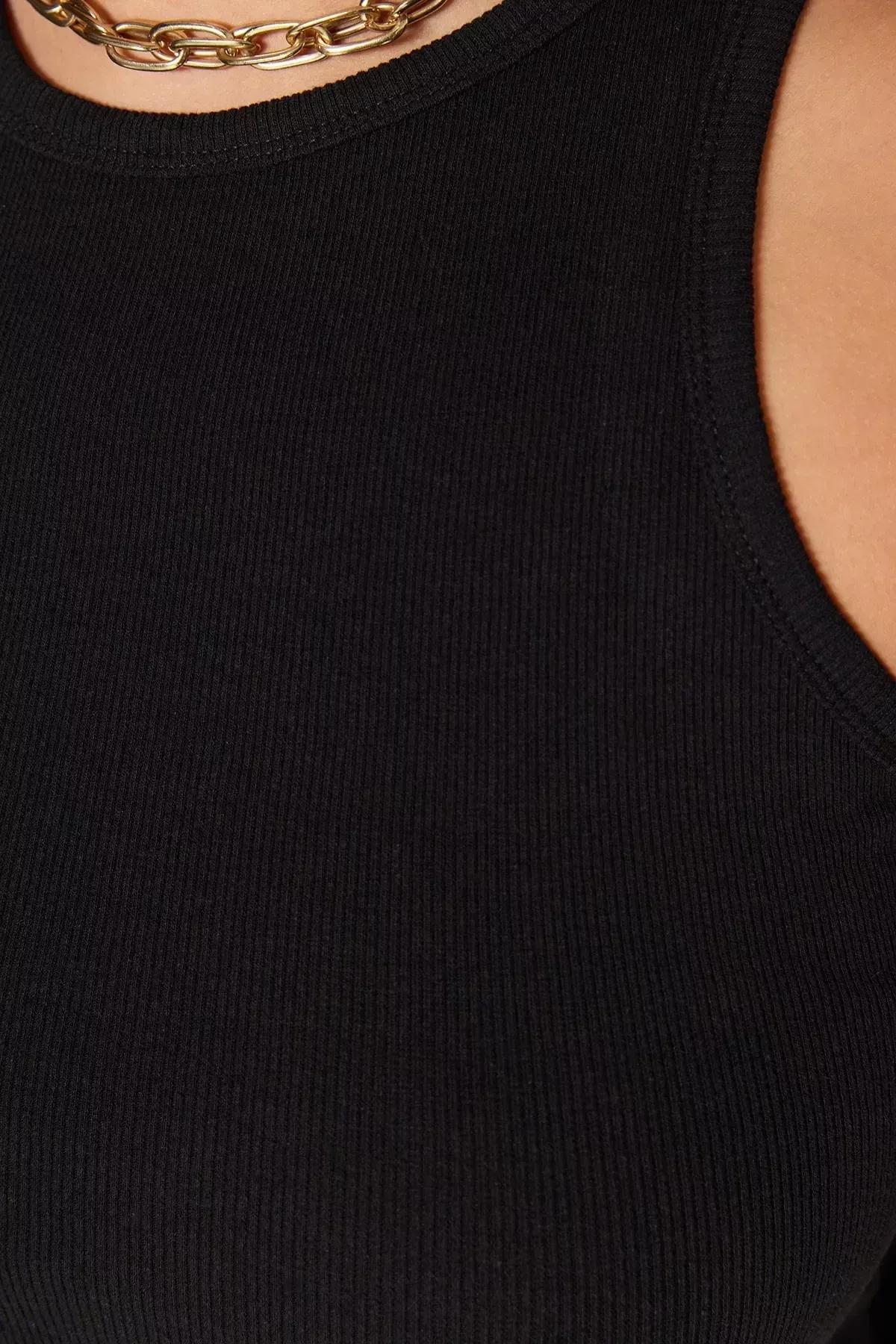 Black Fitted Plus Size Tank Top, , large image number 3