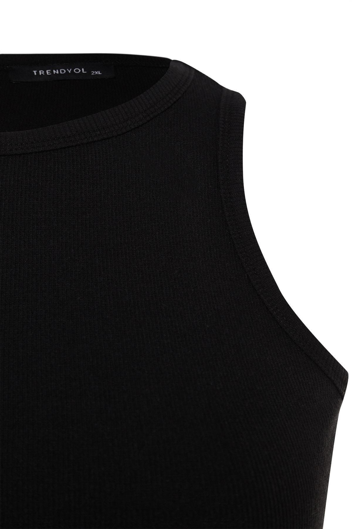 Trendyol - Black Fitted Plus Size Tank Top