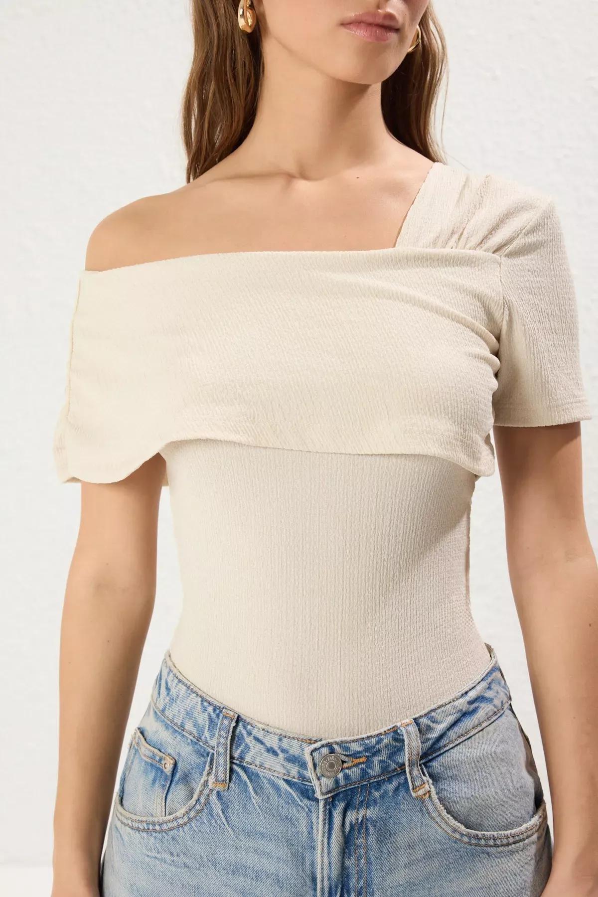 Beige Asymmetric Collar Snap Bodysuit, , large image number 2