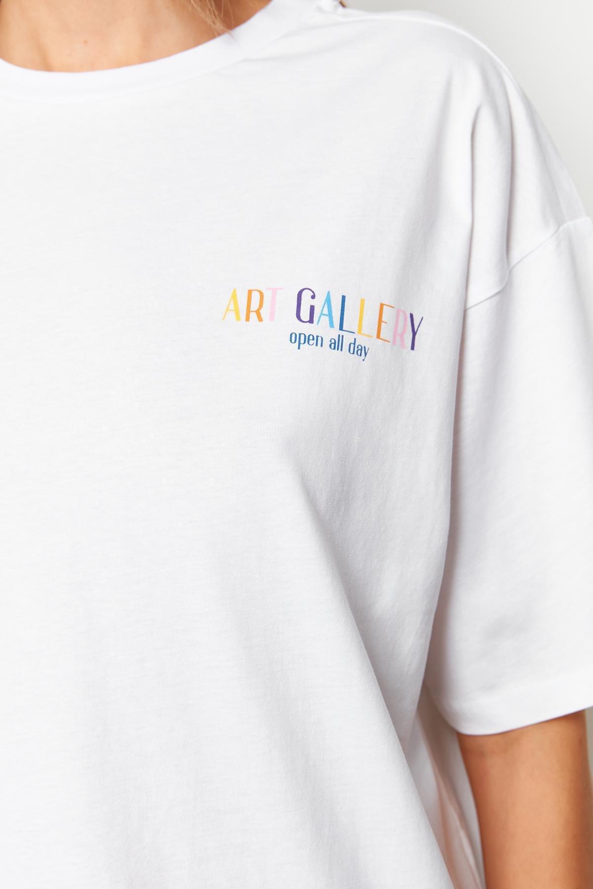 White Graphic Boyfriend T-Shirt, , large image number 5