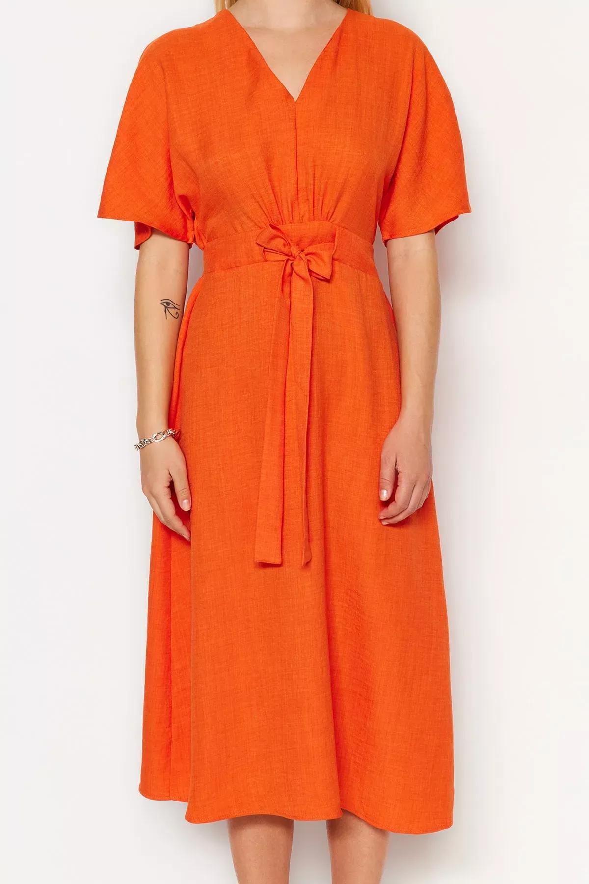 فستان بقصة على شكل حرف A بفتحة رقبة V، برتقالي, Orange, large image number 3