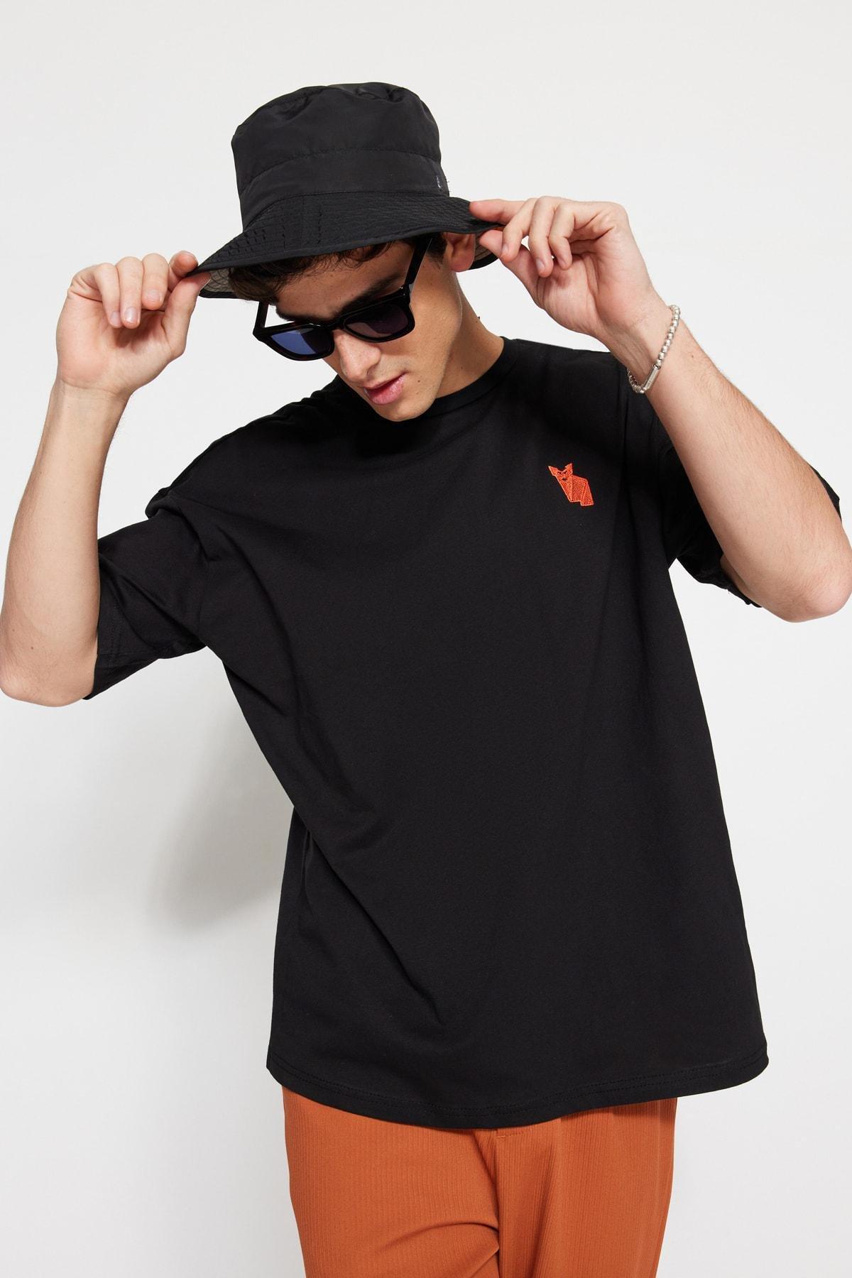 Black Printed Oversize T-Shirt, , large image number 1