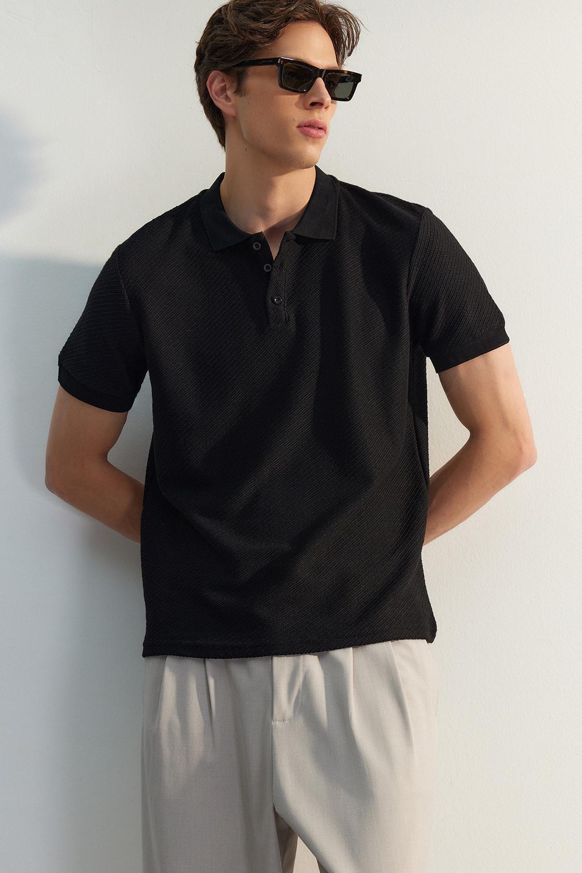 Black Fitted Polo T-Shirt, , large image number 4