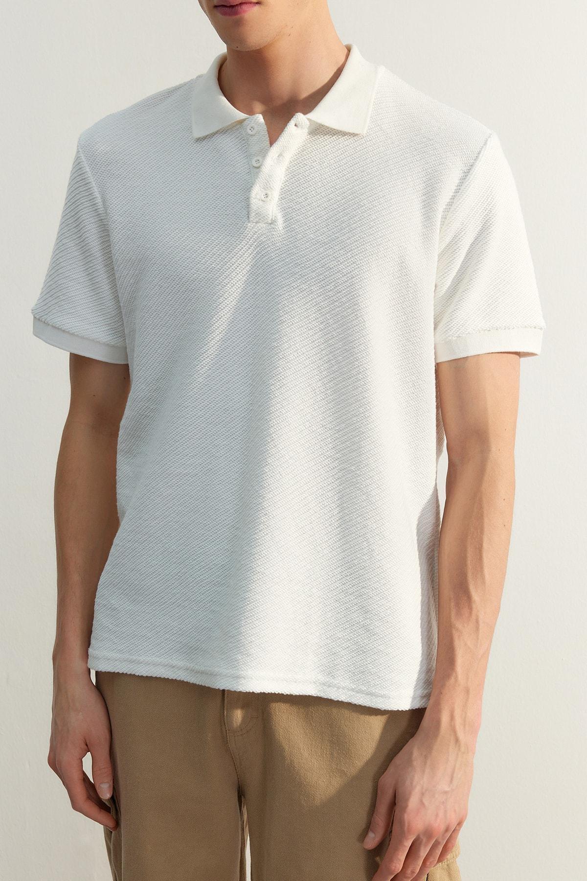 White Fitted Polo T-Shirt, , large image number 4