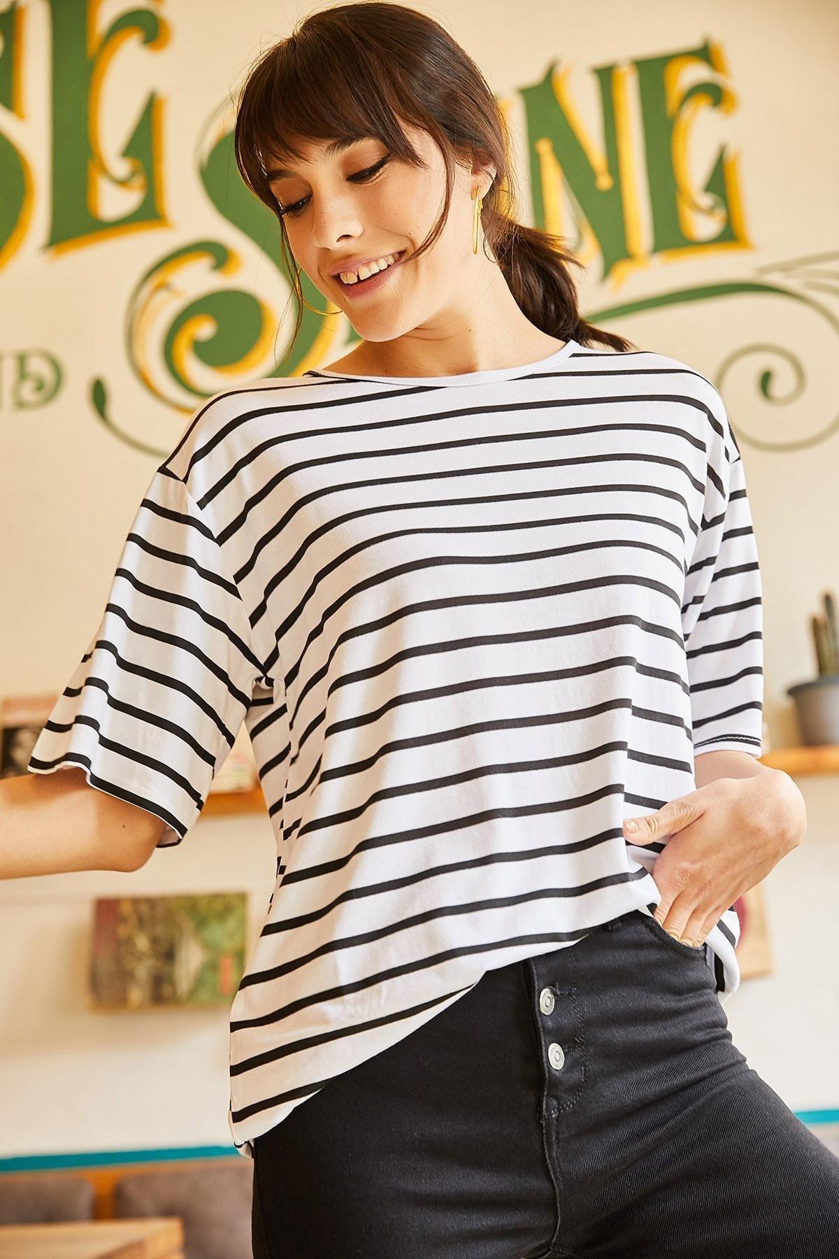 Womens White Striped Loose T-shirt TSH-19000283, single, , medium