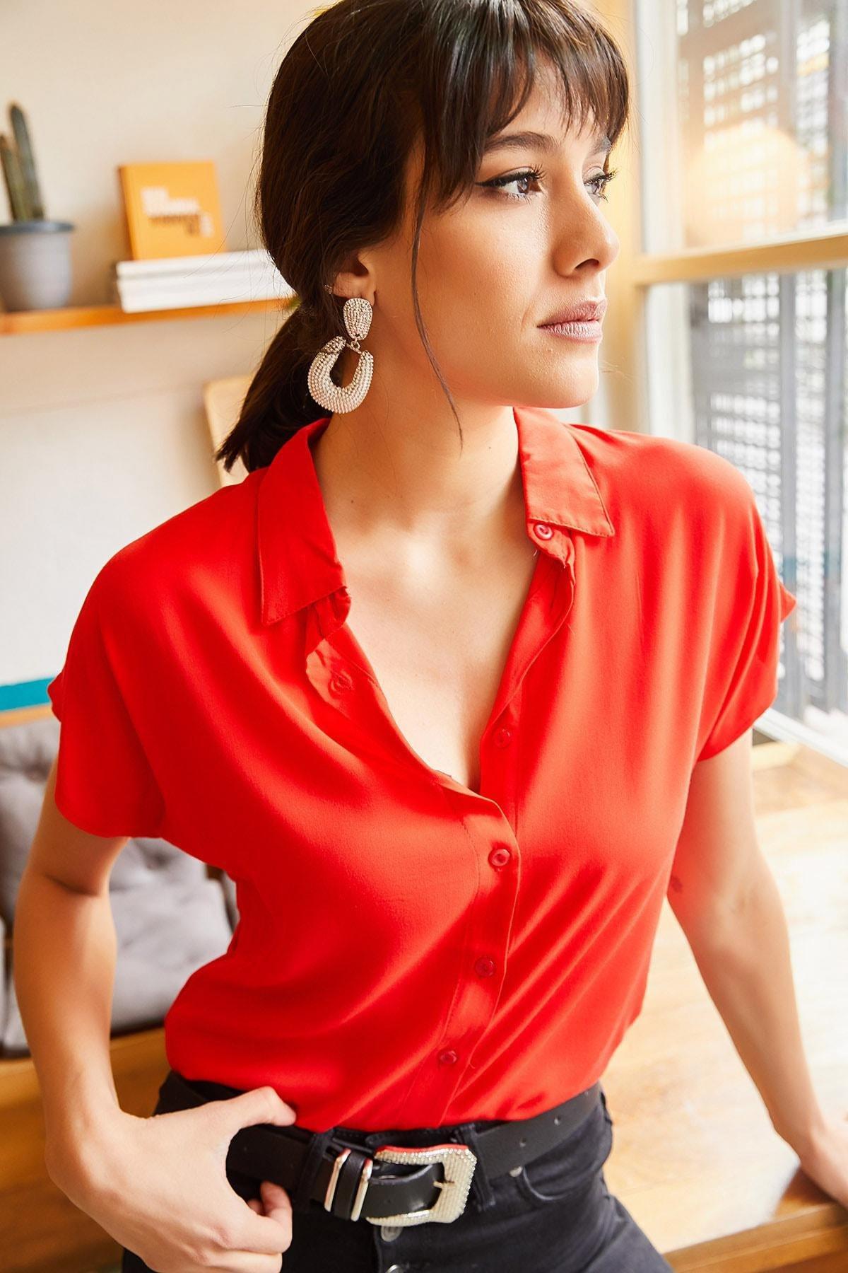 Red Collared Short Sleeves Shirt, Red, large image number 1