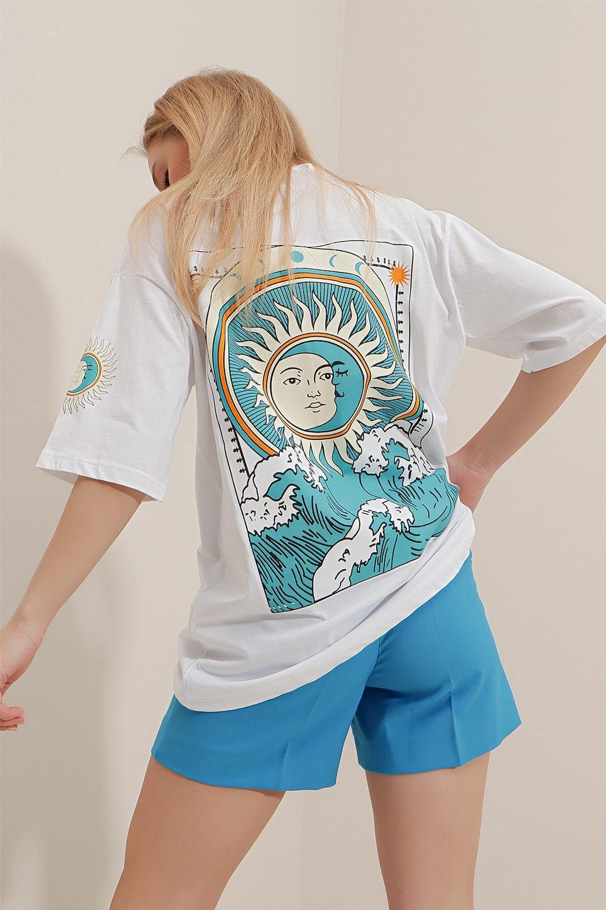 White Graphic Crew Neck Oversize T-Shirt, , large image number 1