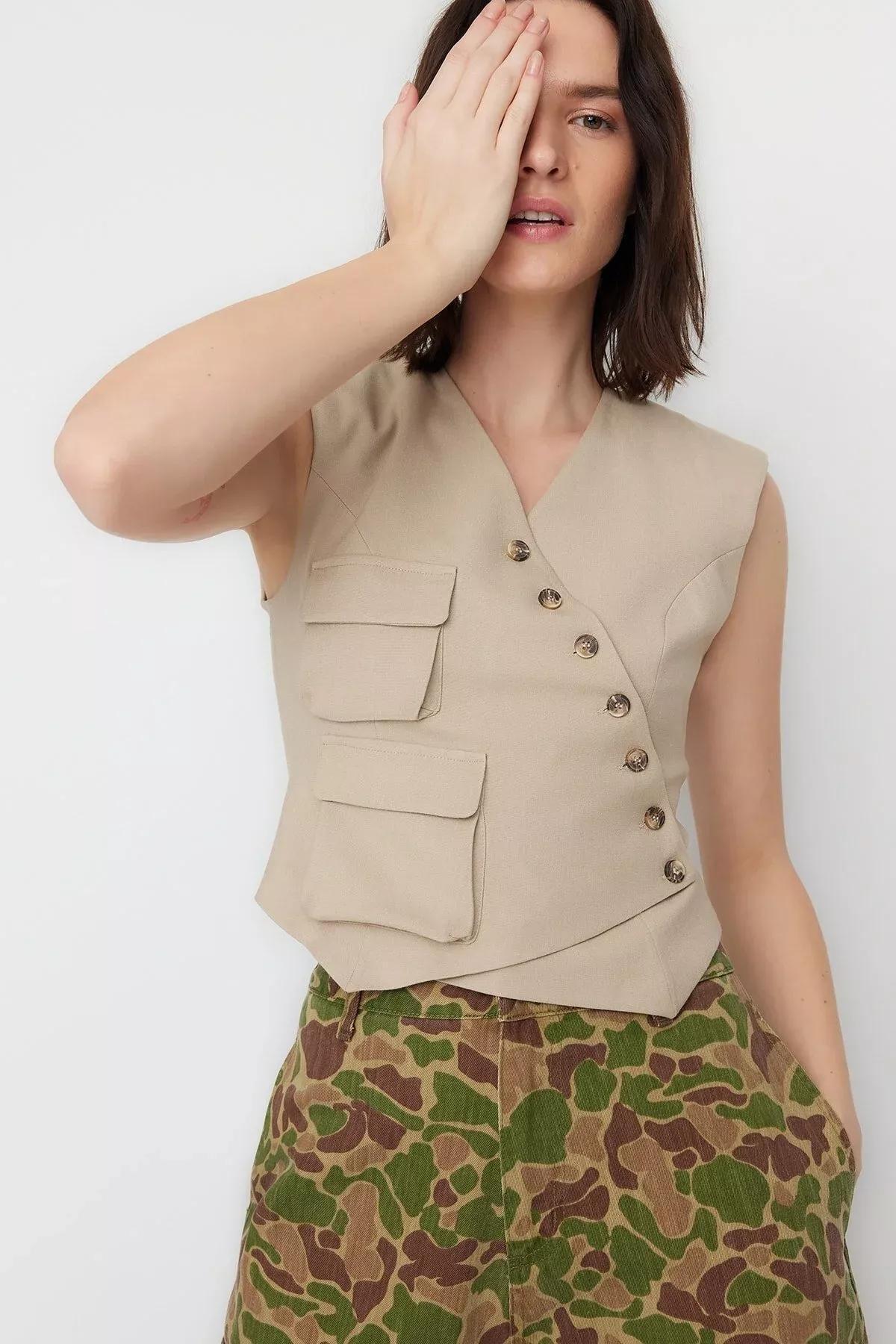 Beige Fitted Vest, Beige, large image number 1