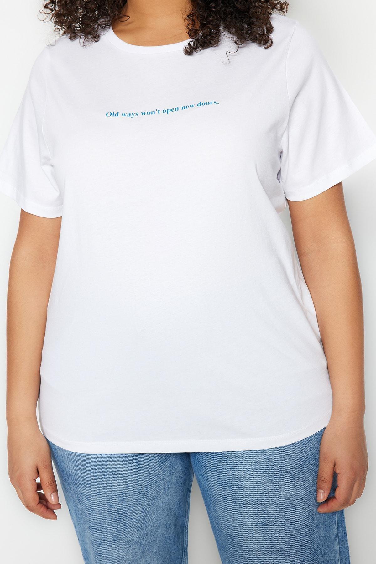 White Graphic Plus Size T-Shirt, , large image number 2