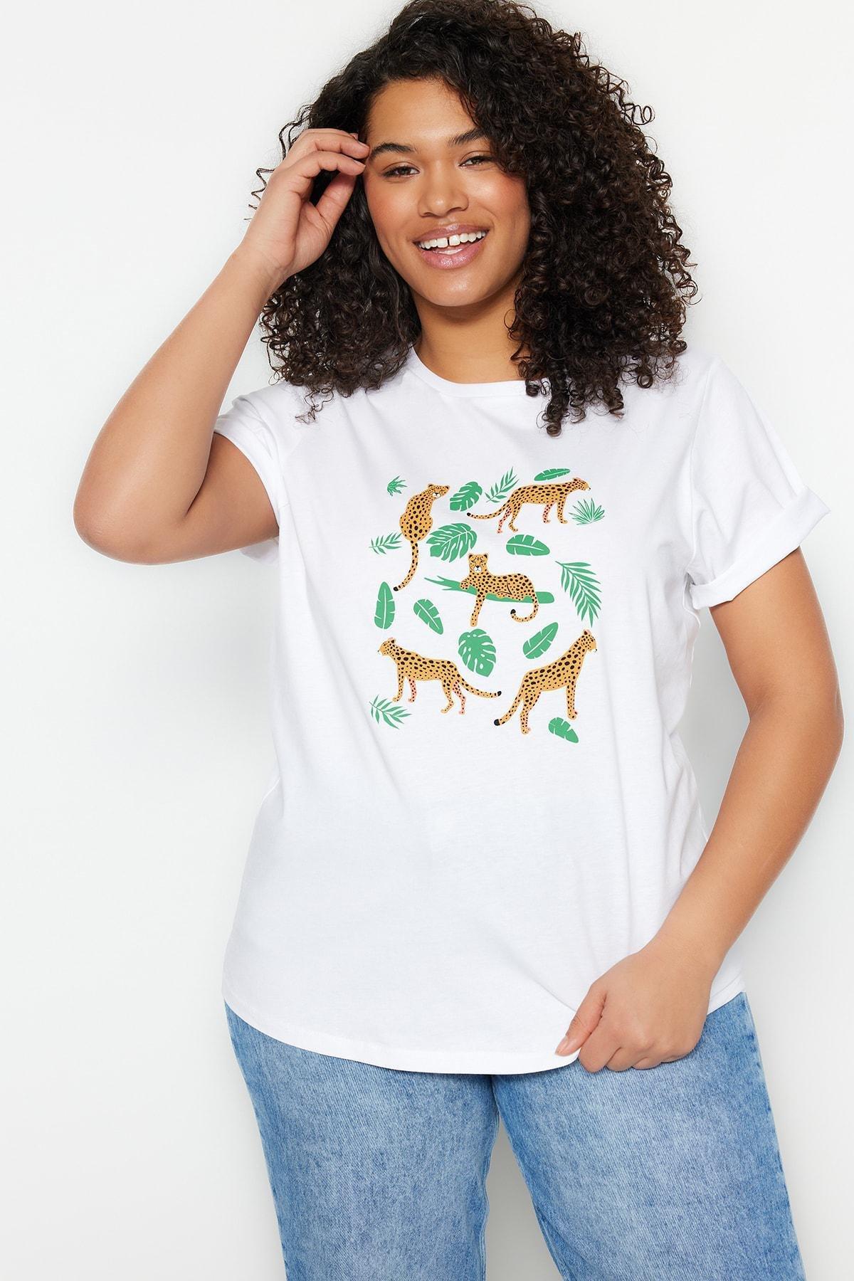 Trendyol - White Animal Print Plus Size T-Shirt