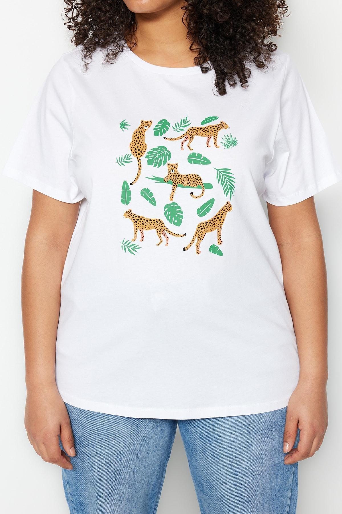 Trendyol - White Animal Print Plus Size T-Shirt