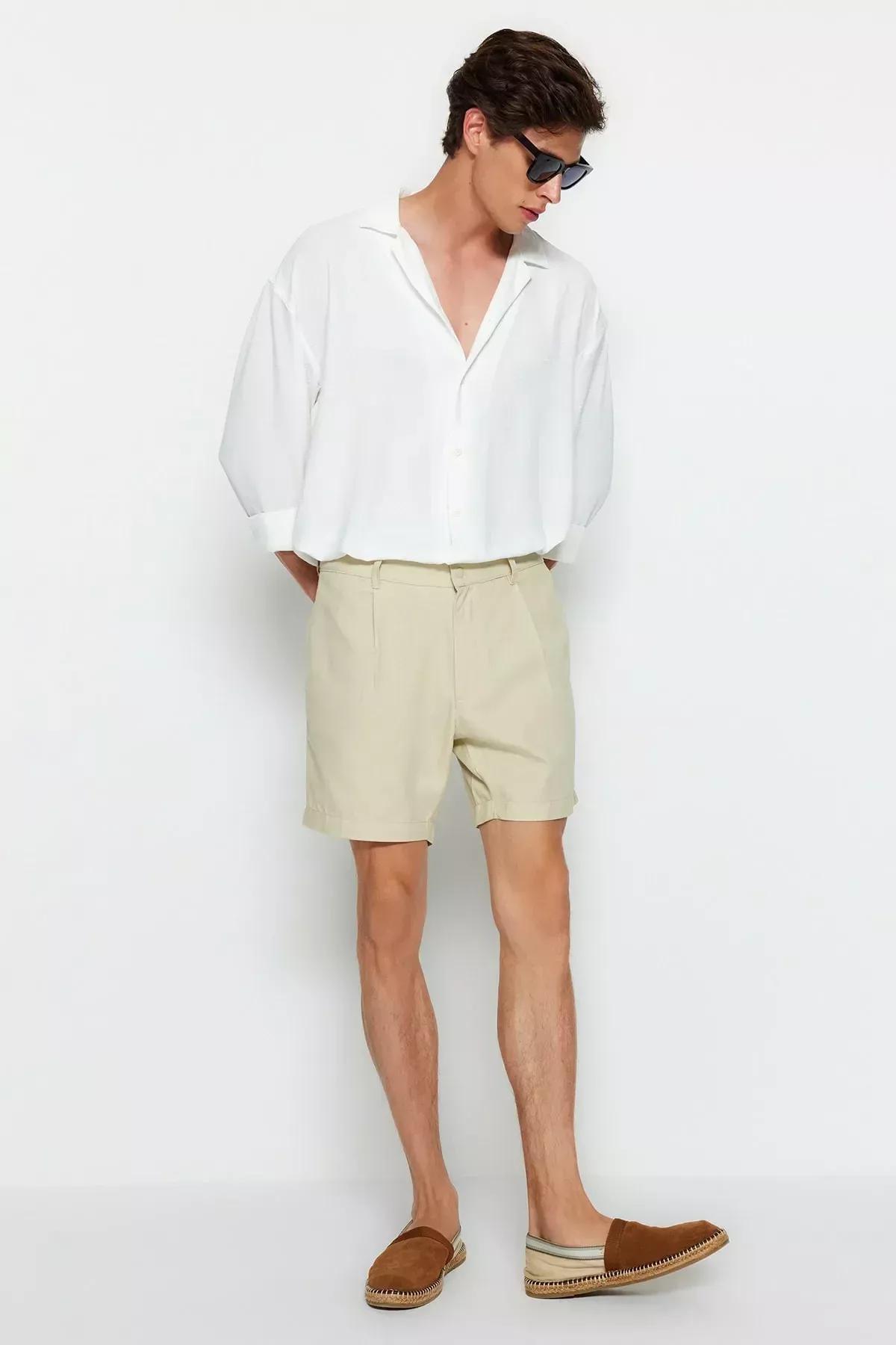 Beige Straight Mid Waist Shorts, Gray, large image number 3