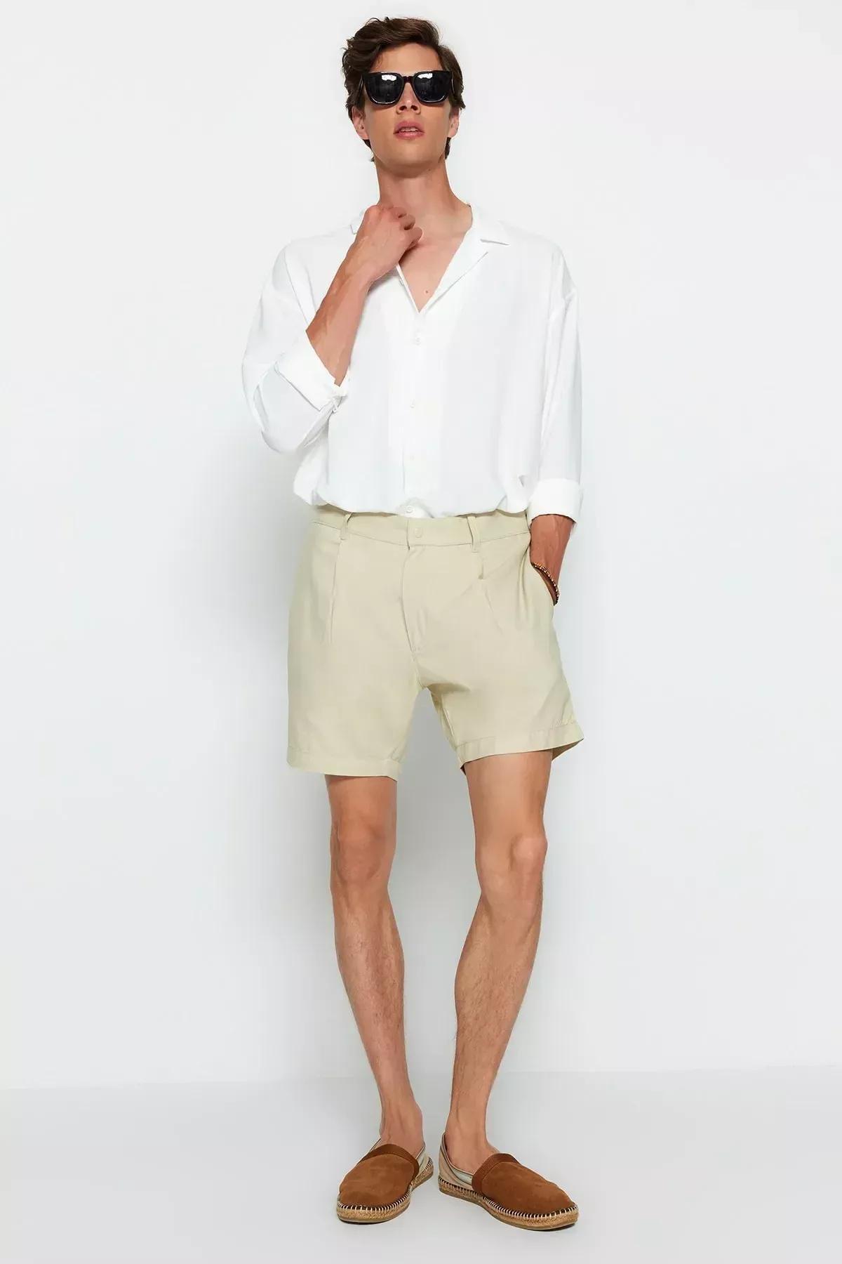 Beige Straight Mid Waist Shorts, Gray, large image number 4