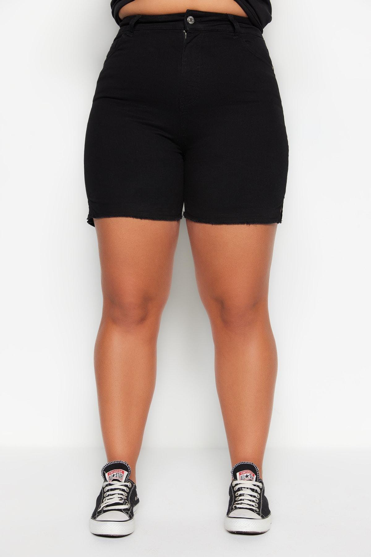 Black Mid Waist Plus Size Shorts, , large image number 2