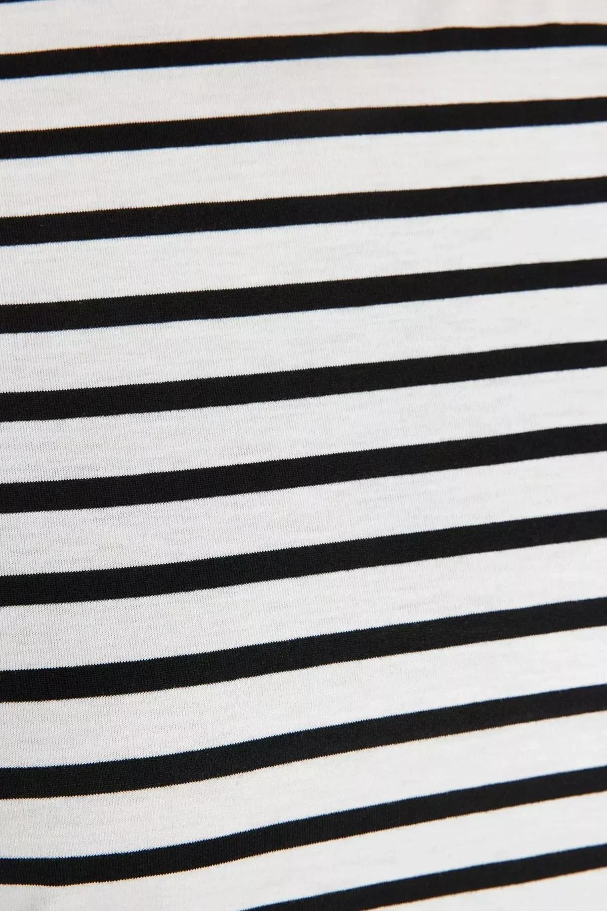 تيشيرت مخطط للمقاسات الكبيرة، ألوان متعددة, Multicolor, large image number 4