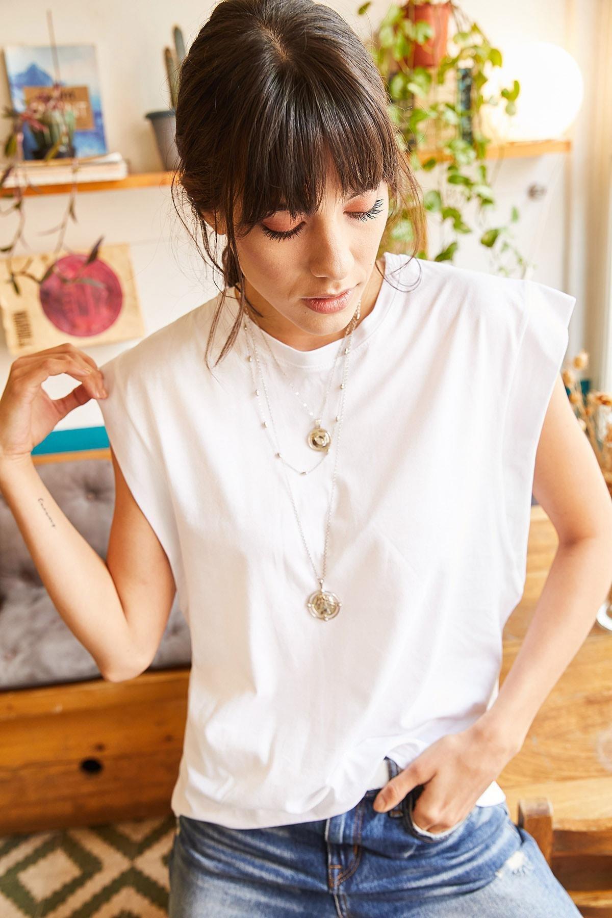 White Sleeveless T-Shirt, White, large image number 0