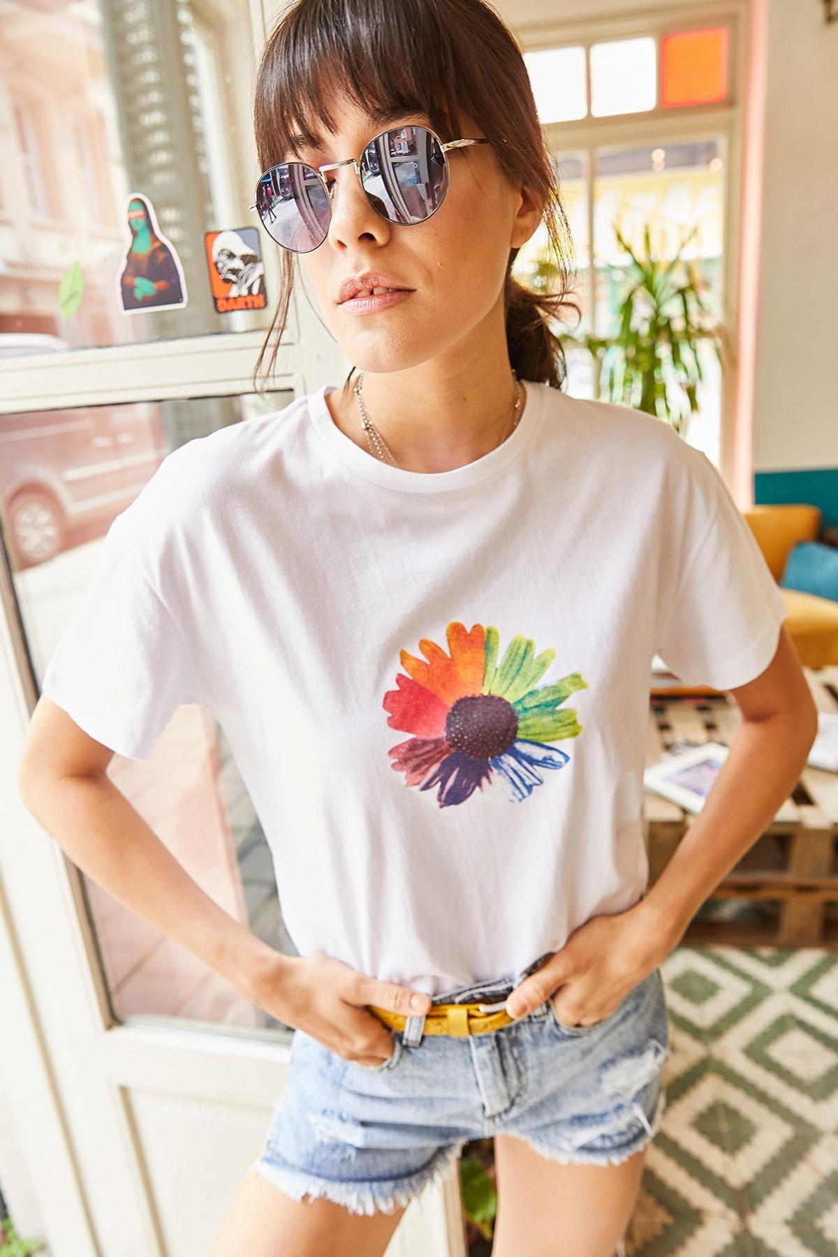 White Regular Fit T-Shirt, , large image number 1