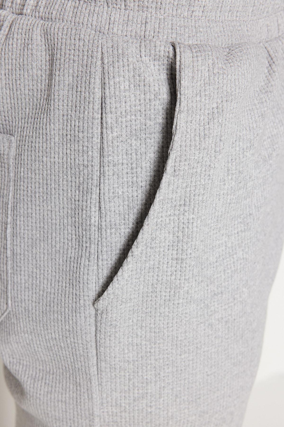 White Mid Waist Shorts, , large image number 7
