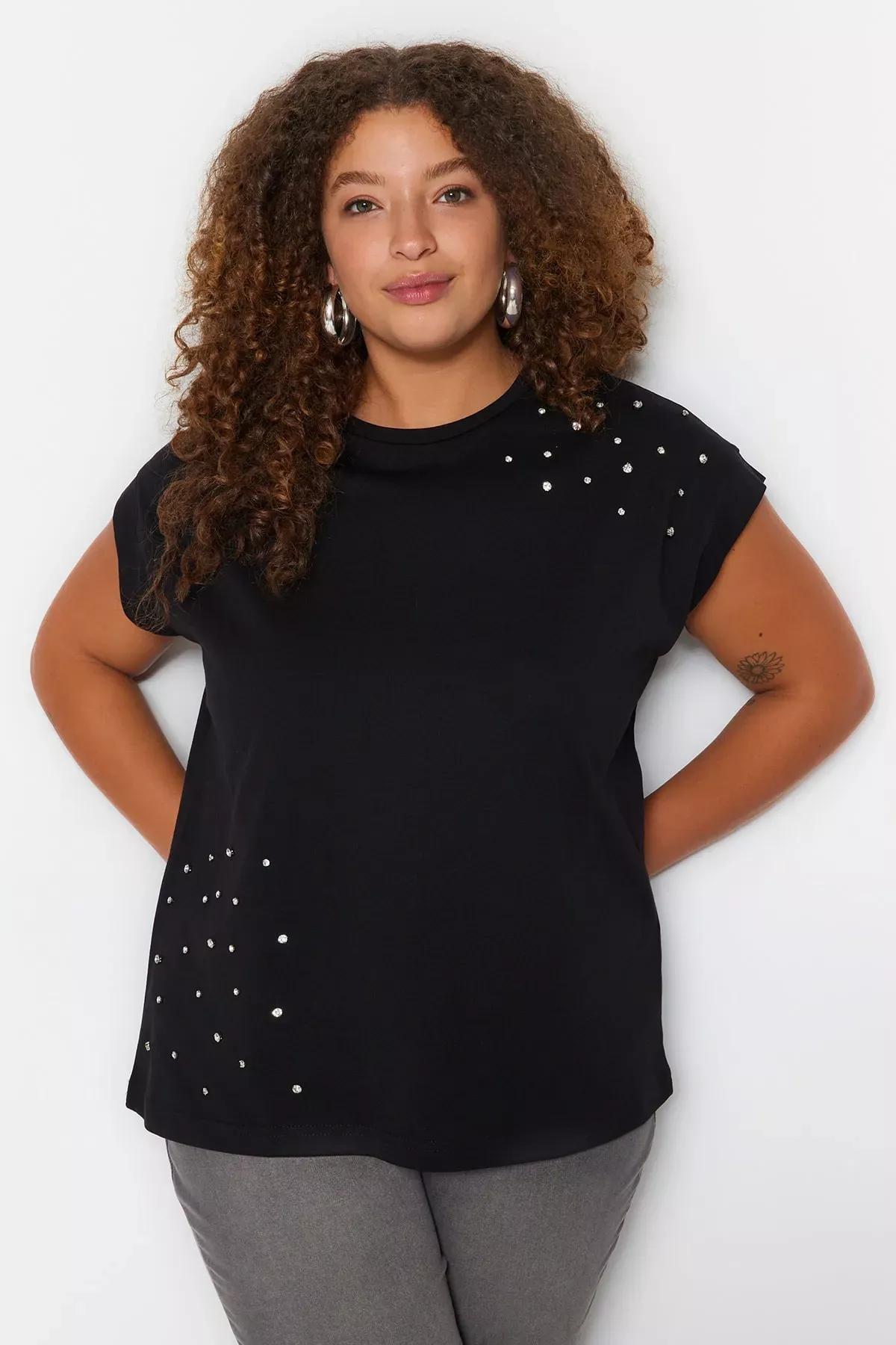 Black Relaxed Plus Size T-Shirt, Black, large image number 0