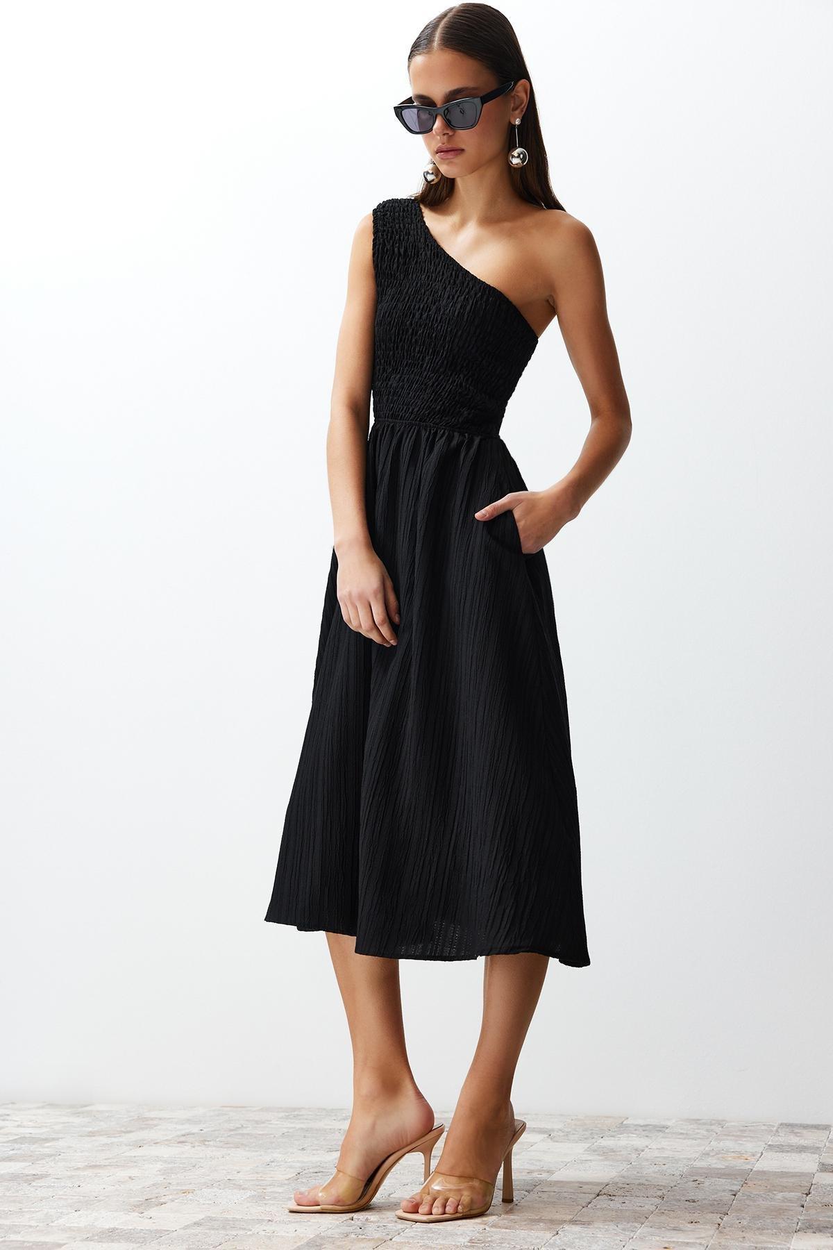 Black Detailed Midi Dress, , large image number 2