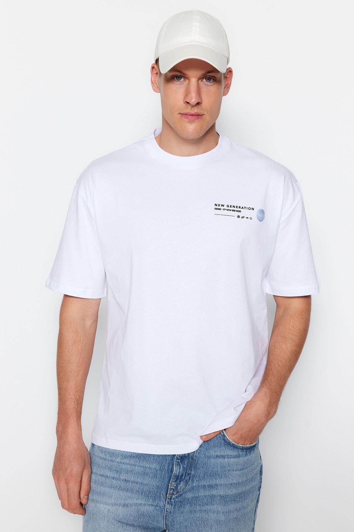 White Printed Relaxed T-Shirt, , large image number 1