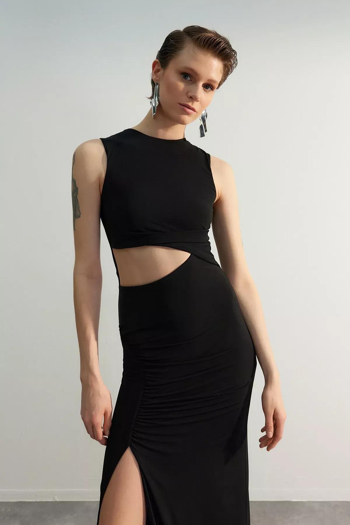 Black Crew Neck Shift Occasionwear Dress, , large image number 2