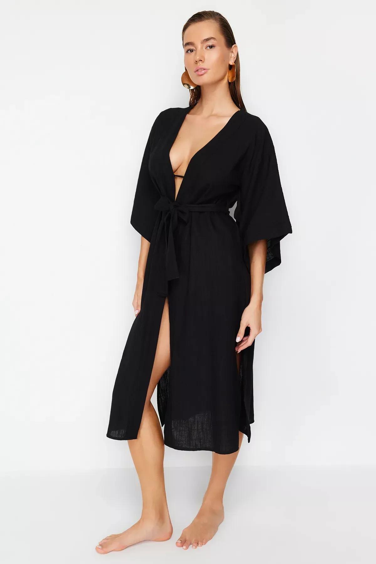 Black Women Kimono, C101_2094, large image number 2