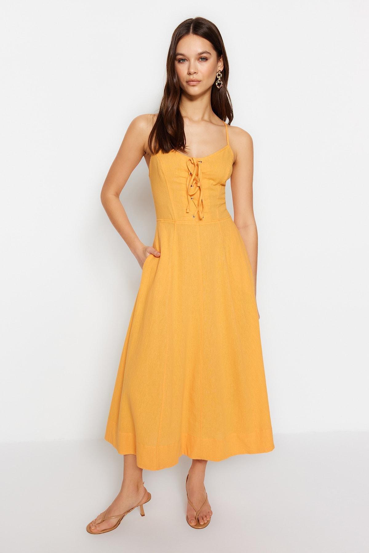 Trendyol - Orange V-Neck Skater Dress