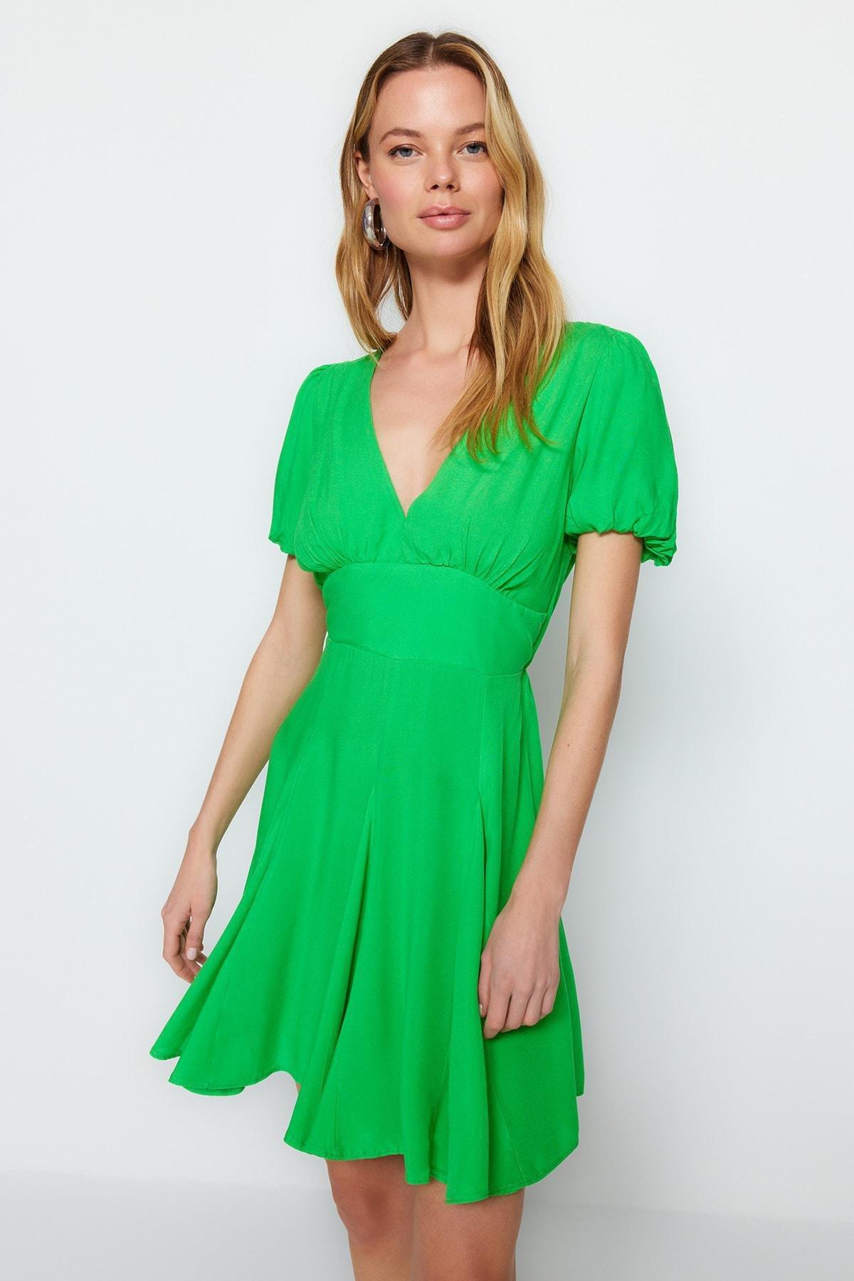 Green Floral Smock Dress, Green, large image number 0