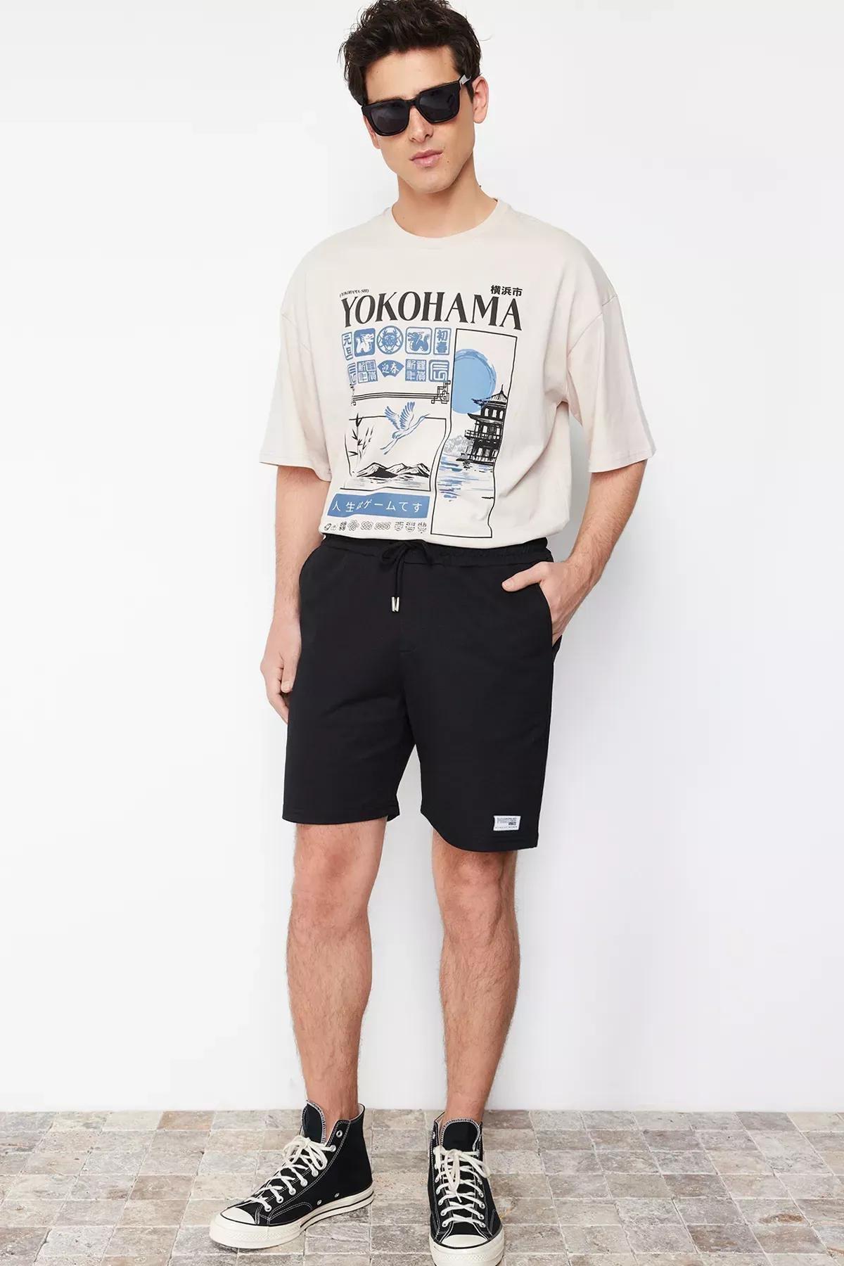 Black Mid Waist Straight Shorts, , large image number 2