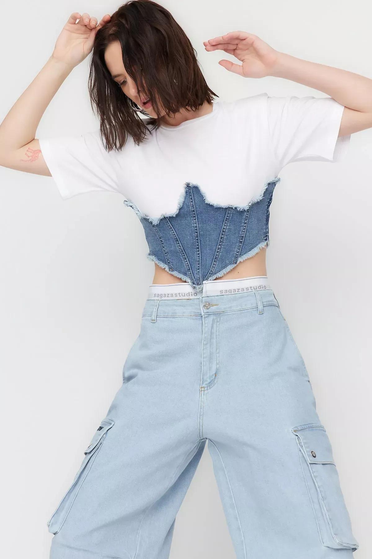 Blue Fitted Crew Neck Blouse, Blue, medium